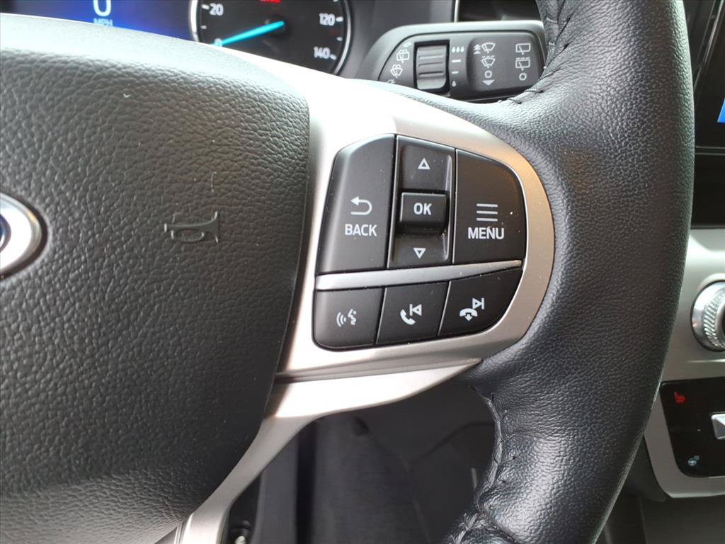 Used 2022 Ford Explorer XLT w/ Equipment Group 202A AWD/4WD image 25