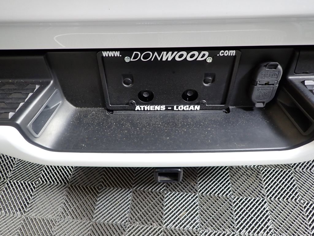 Used 2022 RAM 1500 Laramie w/ Sport Appearance Package AWD/4WD image 16
