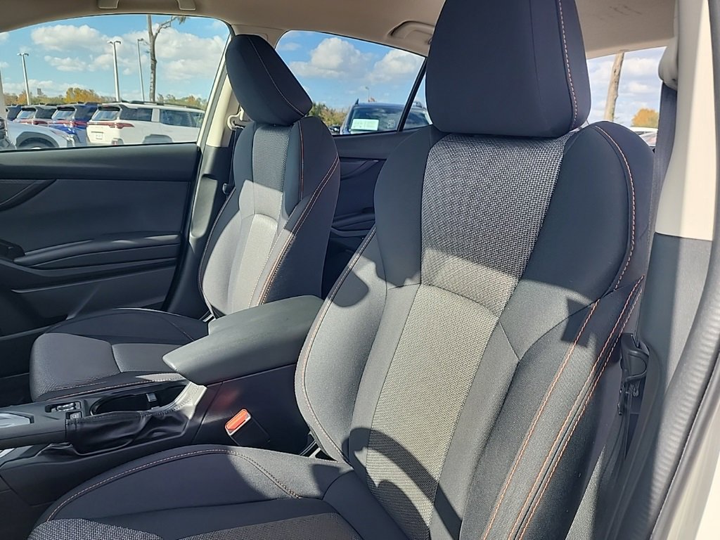 Certified 2022 Subaru Crosstrek 2.0i Premium w/ Popular Package #3 image 9