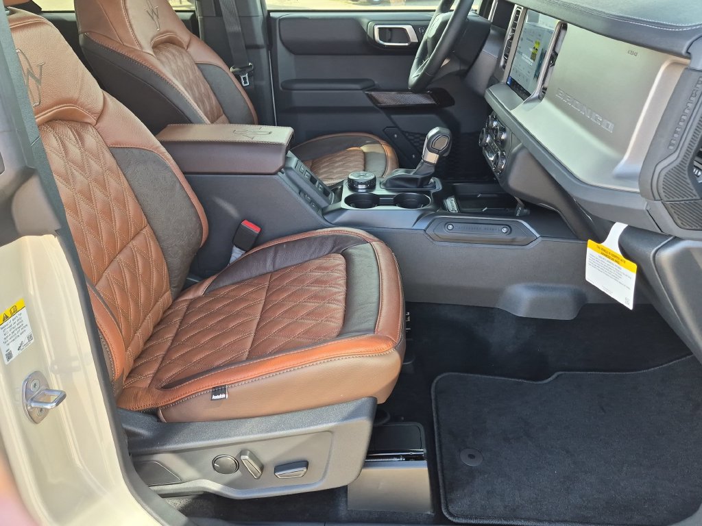 New 2026 Ford Bronco Outer Banks AWD/4WD image 31