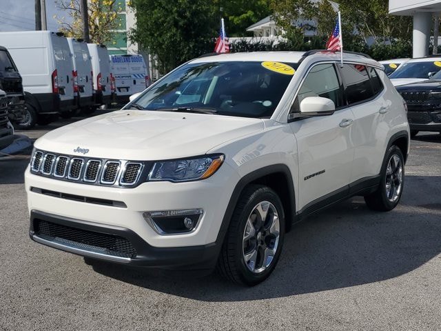 Certified 2019 Jeep Compass Limited FWD image 3