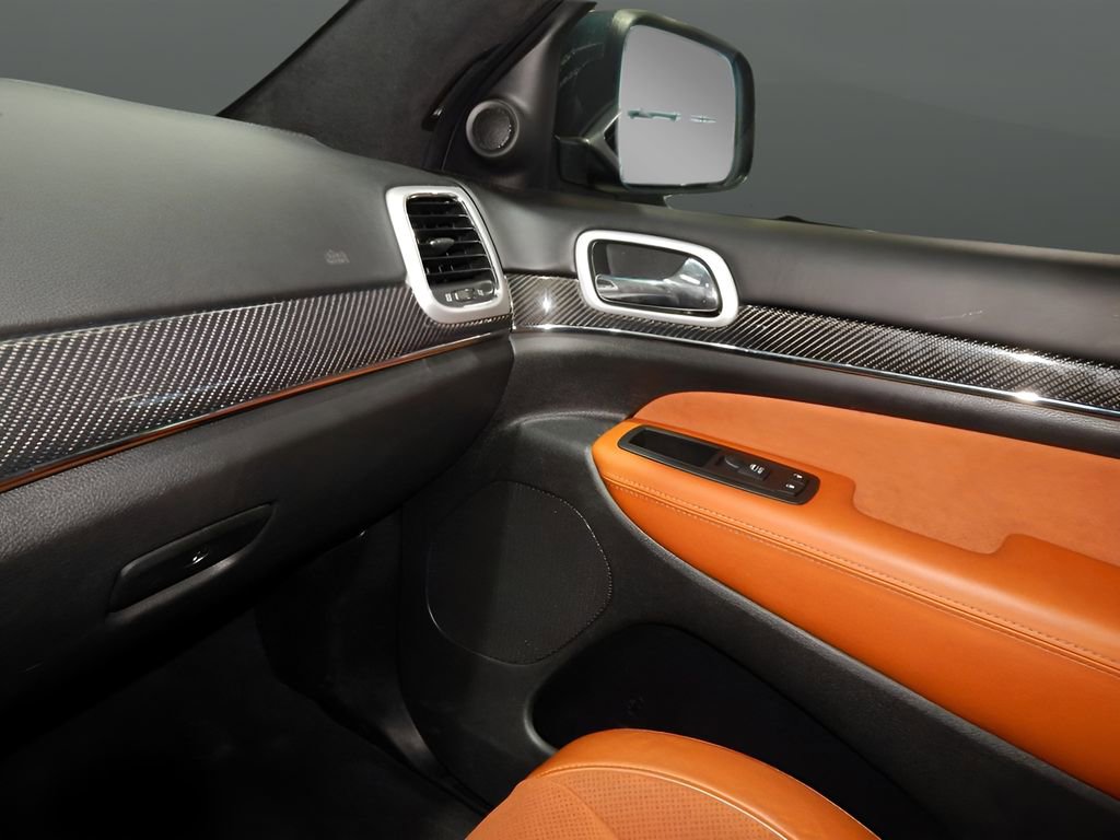 Used 2021 Jeep Grand Cherokee SRT AWD/4WD image 18