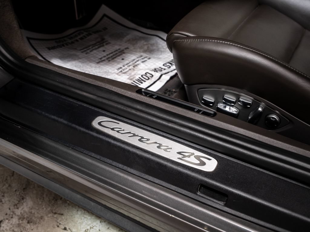 Used 2015 Porsche 911 Carrera 4S AWD/4WD image 28