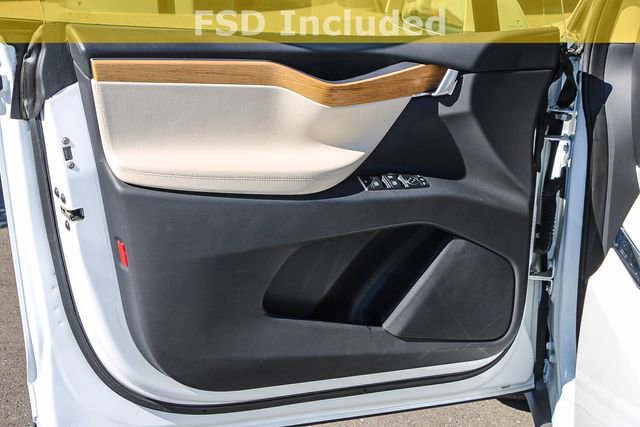 Used 2018 Tesla Model X 100D image 22