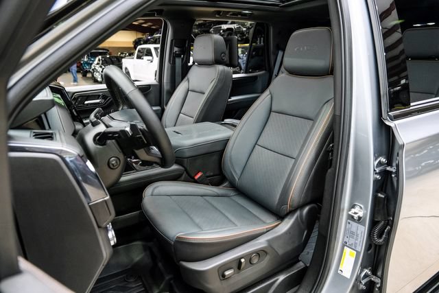 Used 2026 GMC Yukon AT4 w/ AT4 Premium Plus Package AWD/4WD image 62