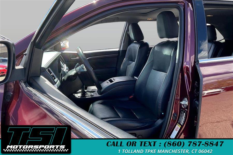 Used 2015 Toyota Highlander Limited AWD/4WD image 24