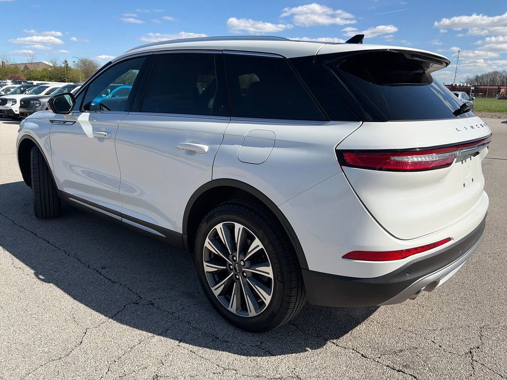 Used 2022 Lincoln Corsair Reserve w/ Elements Package image 5