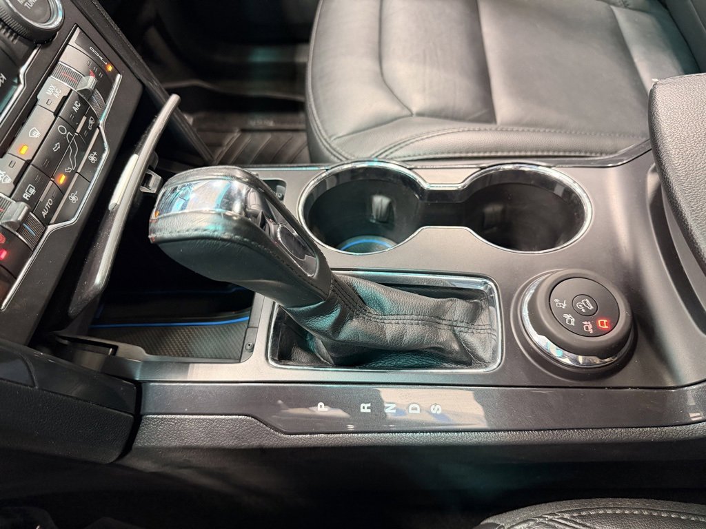 Used 2017 Ford Explorer XLT w/ Equipment Group 202A image 43