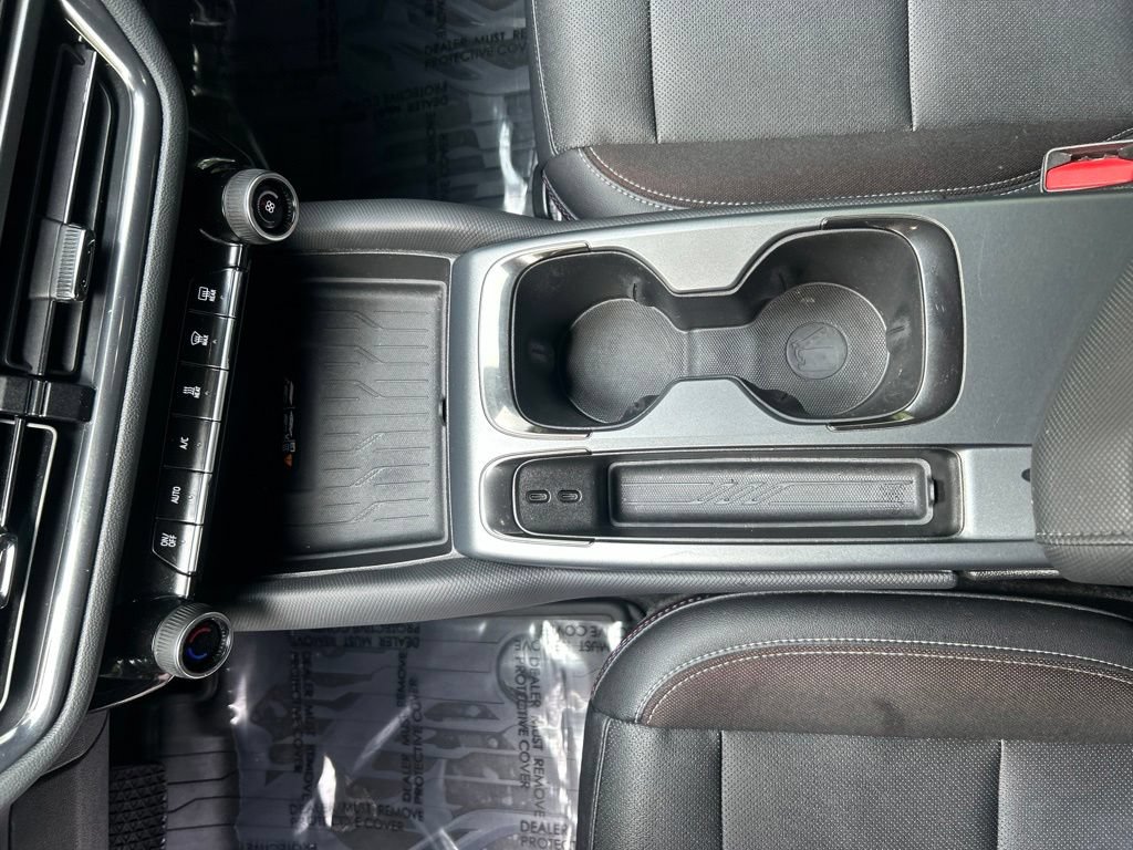 Used 2025 Chevrolet Equinox EV RS FWD image 18