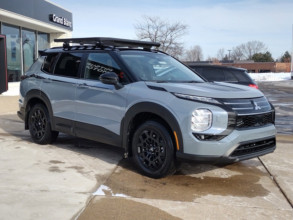 New 2026 Mitsubishi Outlander Trail Edition image 15