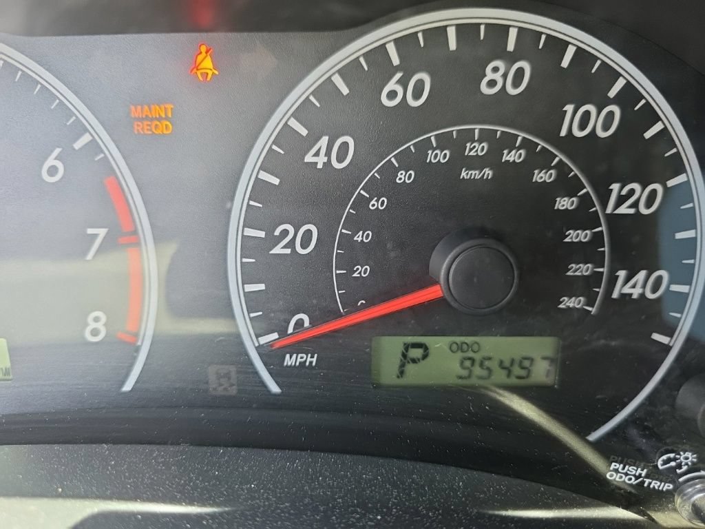 Used 2013 Toyota Corolla LE FWD image 15