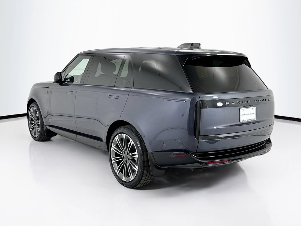 New 2026 Land Rover Range Rover Long Wheelbase SE AWD/4WD image 7