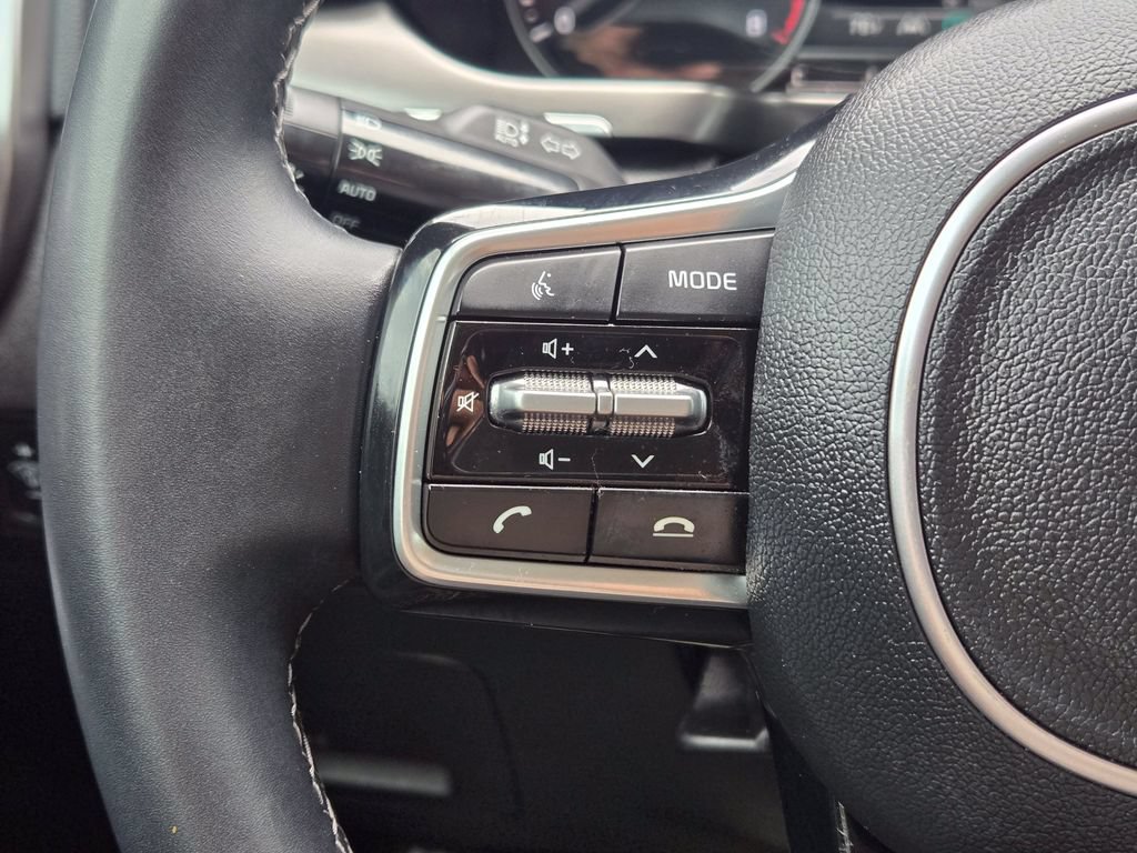 Certified 2023 Kia Sorento S FWD image 26