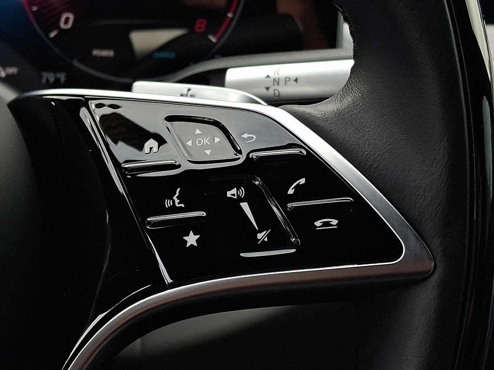 Certified 2025 Mercedes-Benz Maybach S 580 4MATIC image 24