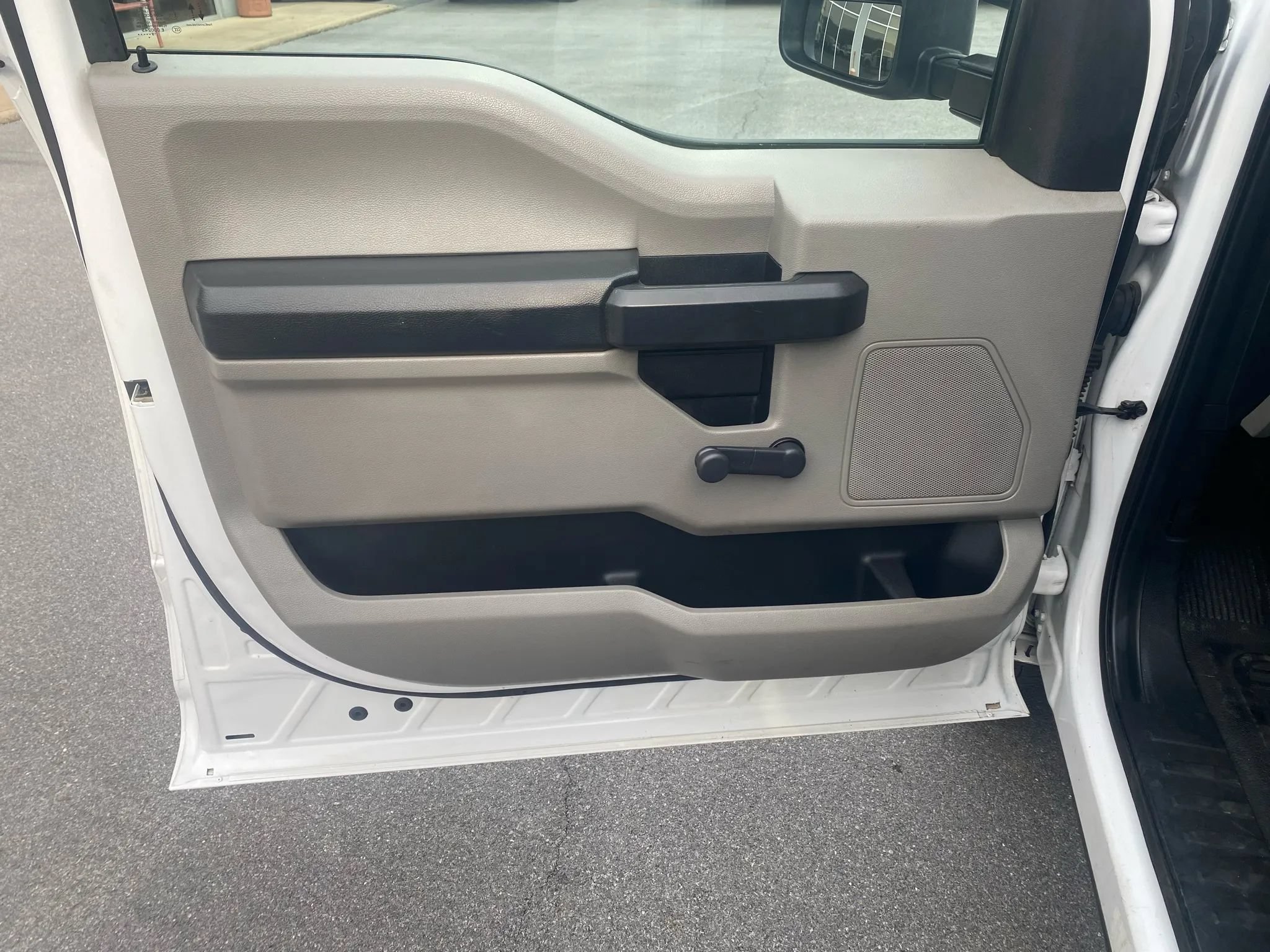 Used 2019 Ford F250 XL AWD/4WD image 8