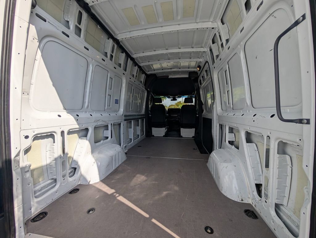 Used 2025 Mercedes-Benz Sprinter 2500 image 12