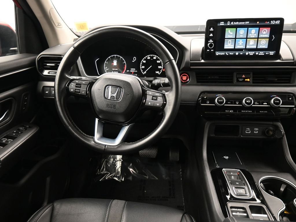 Used 2024 Honda Pilot Touring image 20