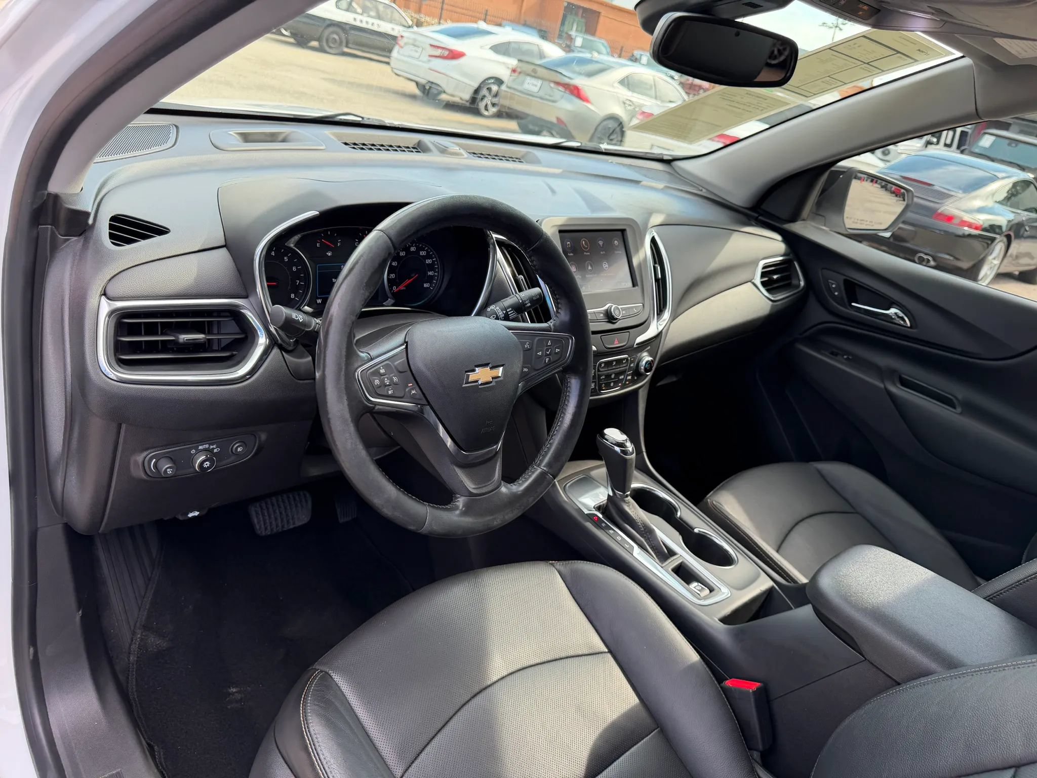 Used 2021 Chevrolet Equinox LT FWD image 21