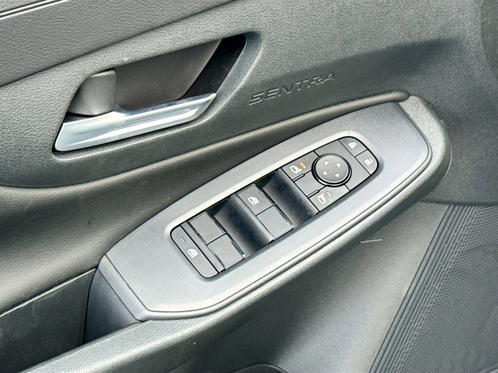 New 2026 Nissan Sentra SV w/ Floor Mat Package image 7