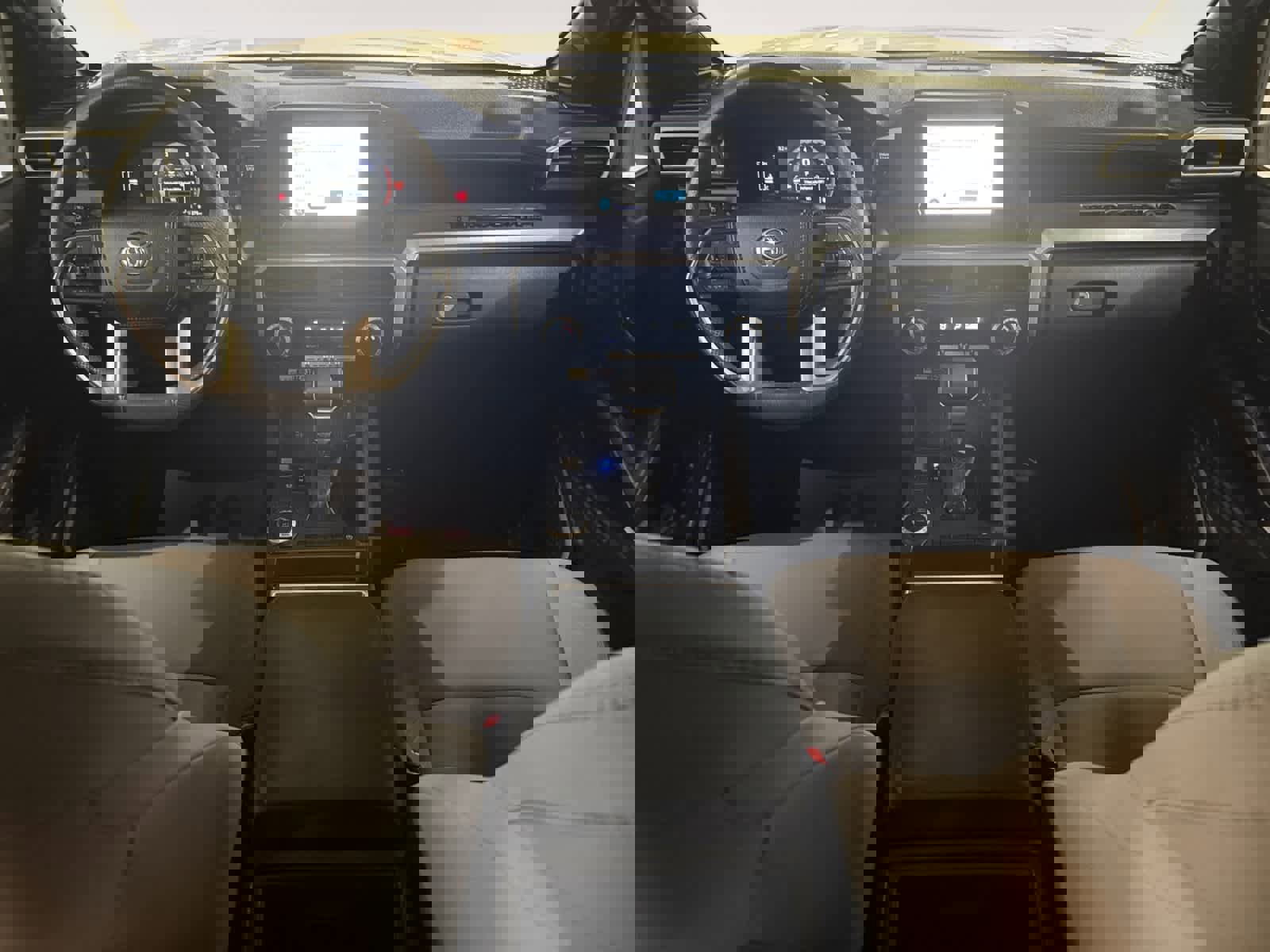 Used 2024 Toyota Tacoma SR5 w/ SR5 Upgrade Package image 14