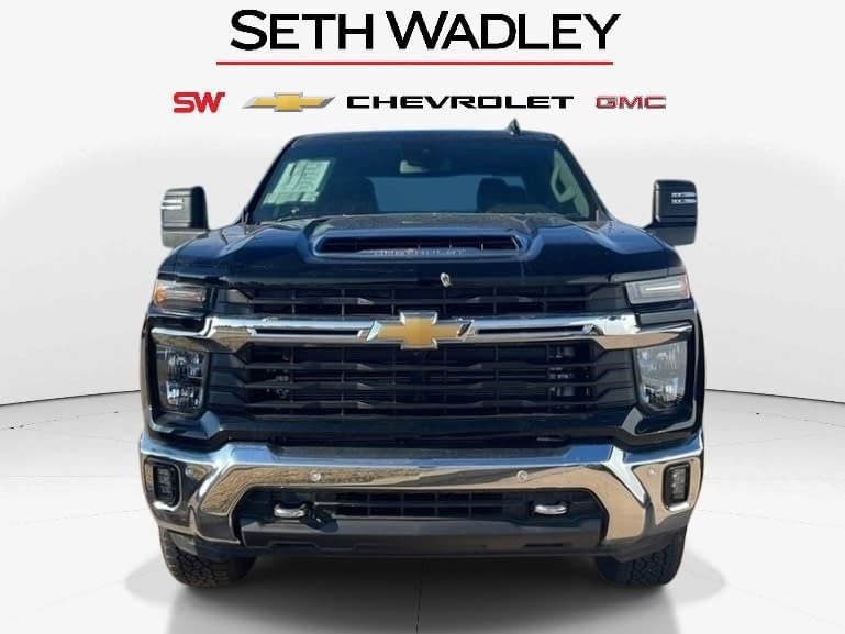 New 2025 Chevrolet Silverado 2500 LT image 2