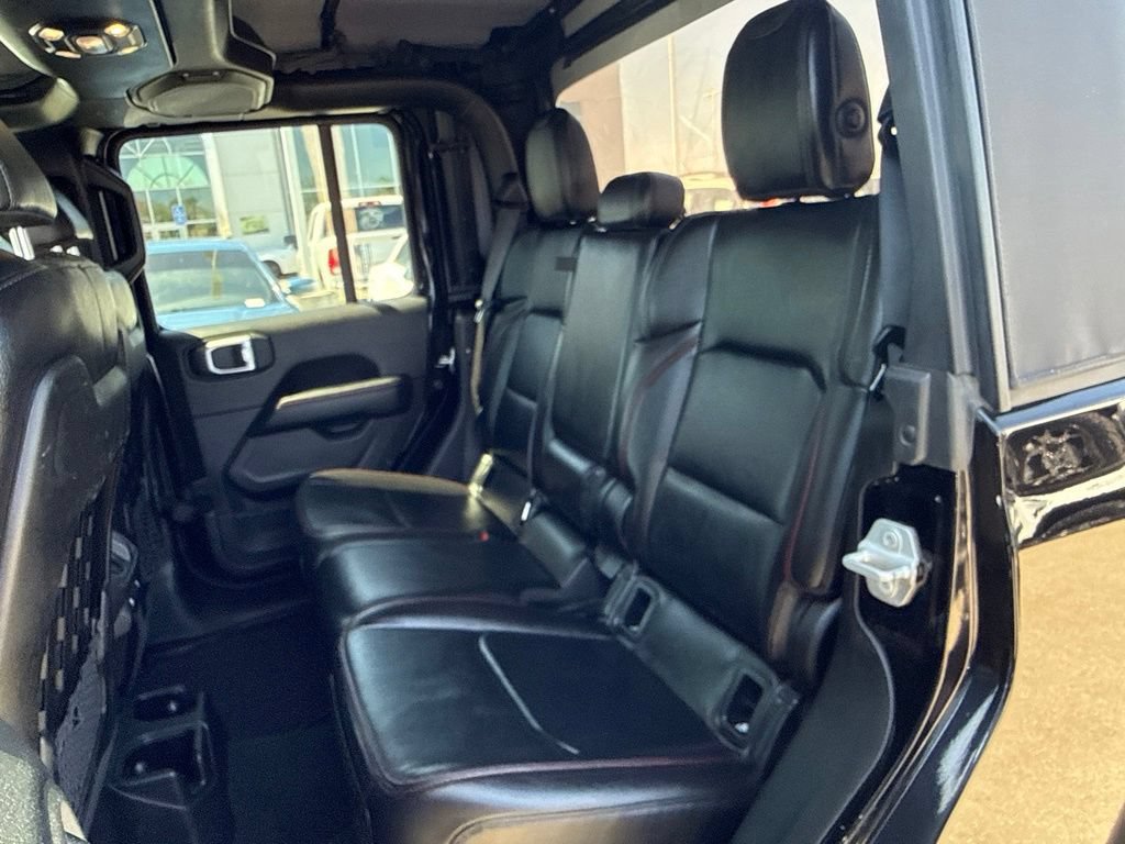 Used 2022 Jeep Gladiator Rubicon w/ LED Lighting Group AWD/4WD image 19