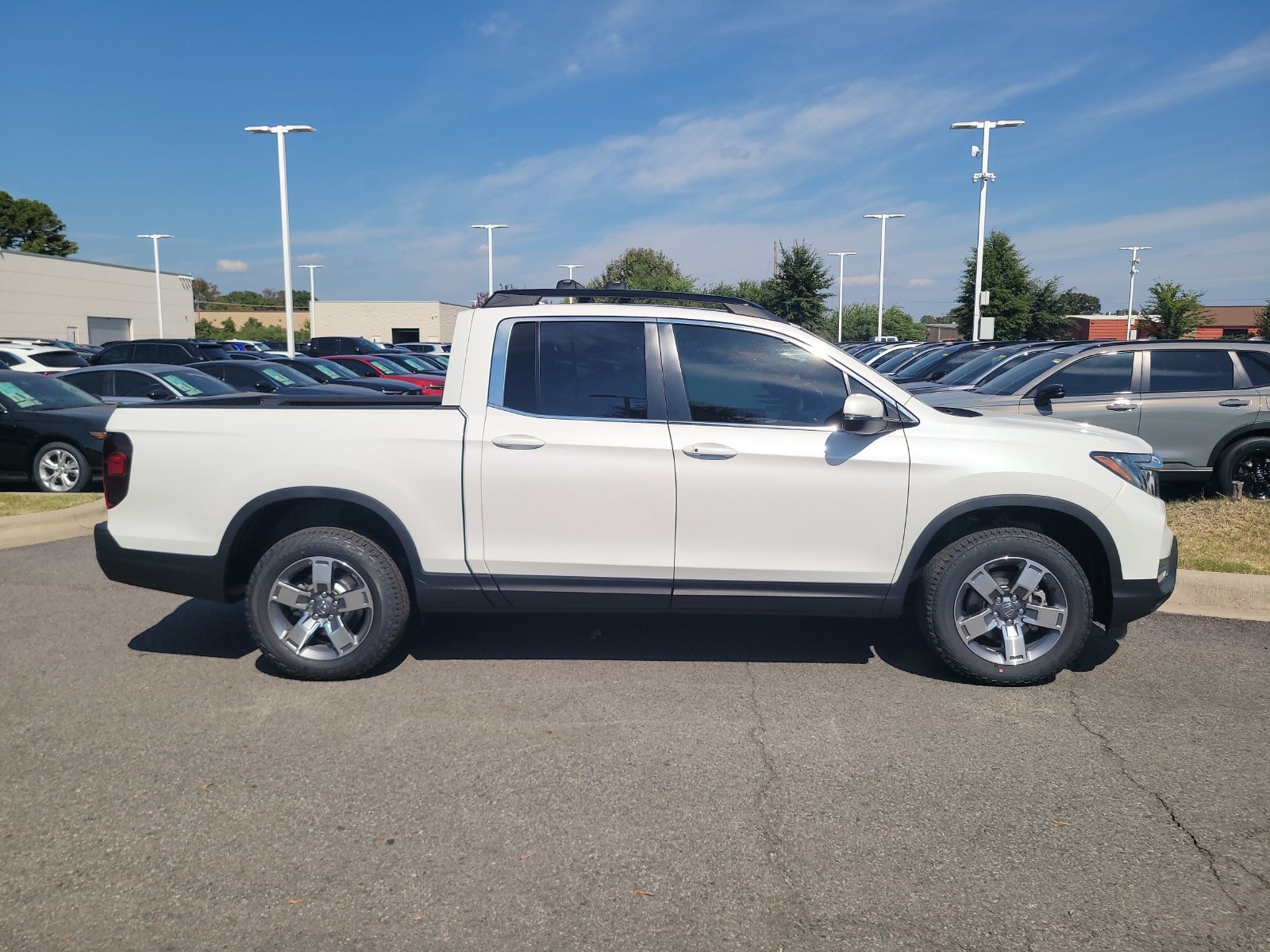New 2026 Honda Ridgeline RTL image 2