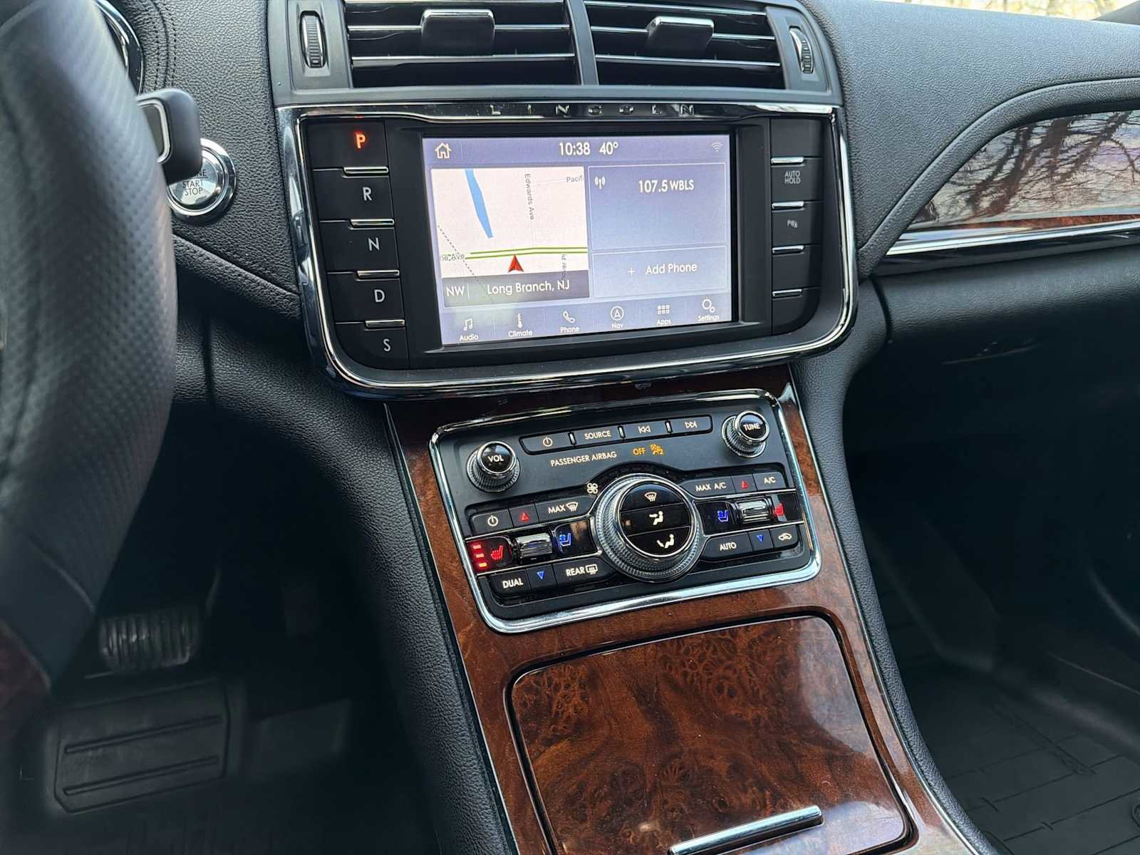 Used 2020 Lincoln Continental AWD w/ Equipment Group 500A image 26