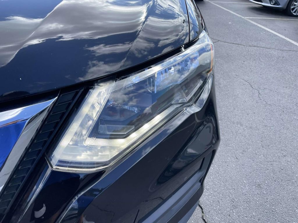 Used 2019 Nissan Rogue S w/ Special Edition Package image 13