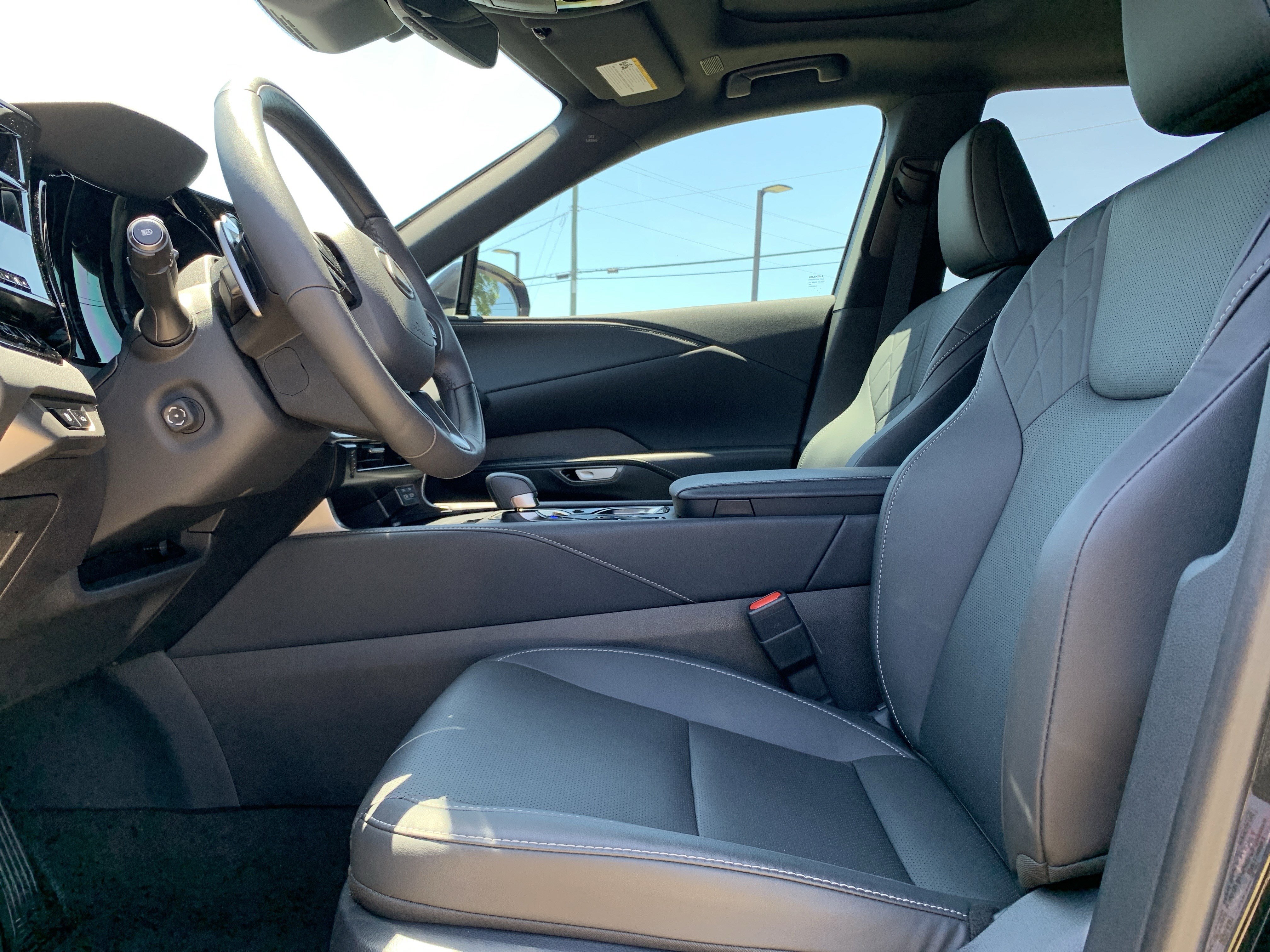Used 2026 Lexus RX 350h w/ Convenience Package AWD/4WD image 16