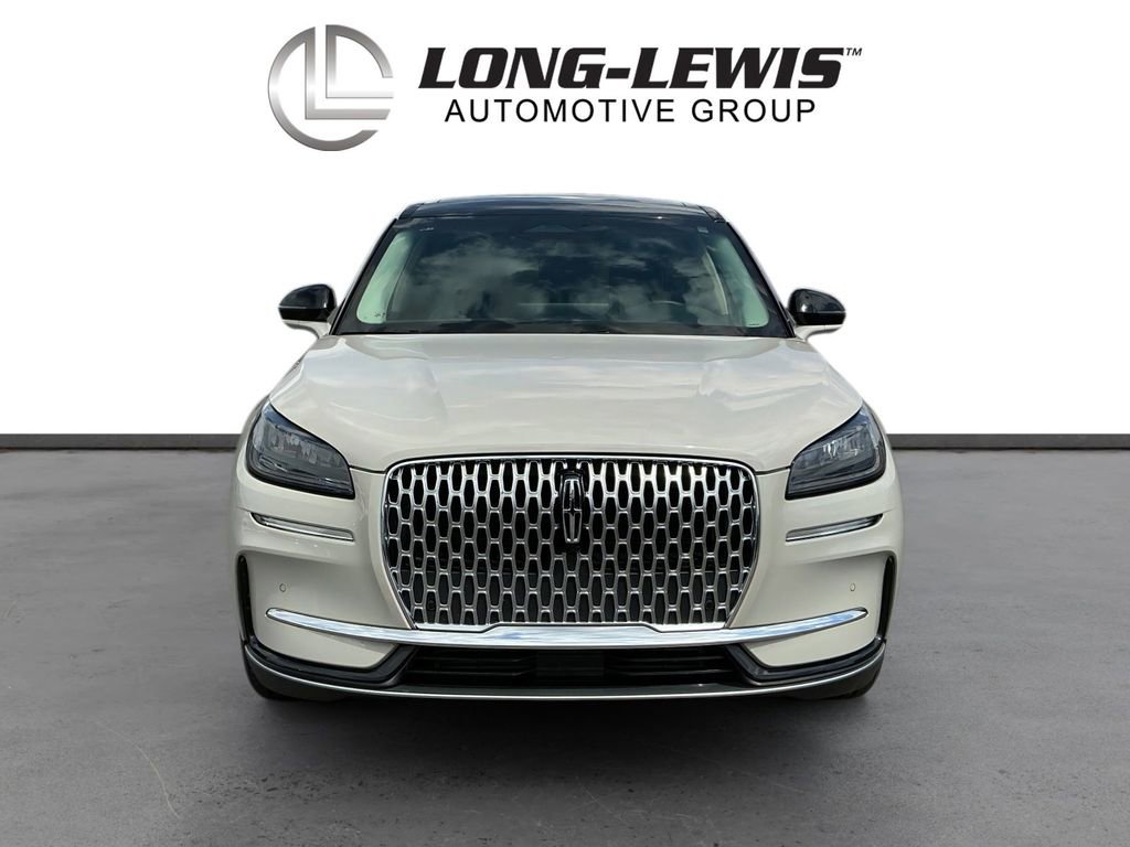 Used 2023 Lincoln Corsair FWD w/ Equipment Group 101A image 11