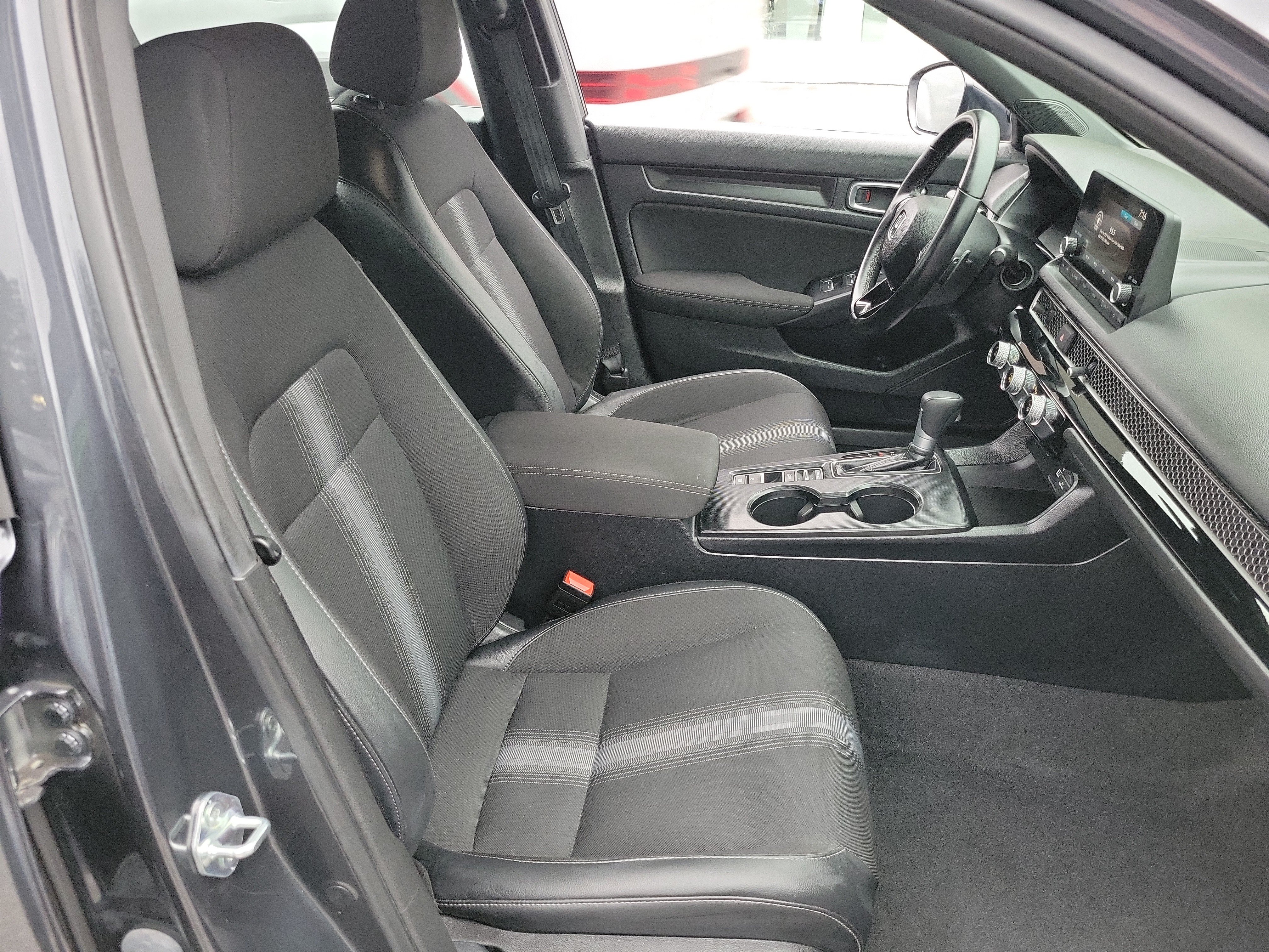 Used 2024 Honda Civic Sport image 21