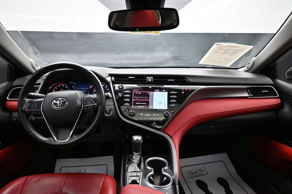 Used 2019 Toyota Camry XSE w/ Navigation Package FWD image 14
