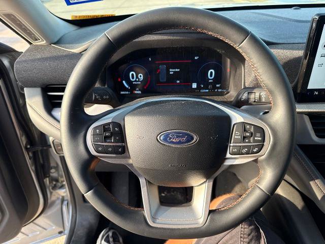 Certified 2025 Ford Explorer Active RWD image 21