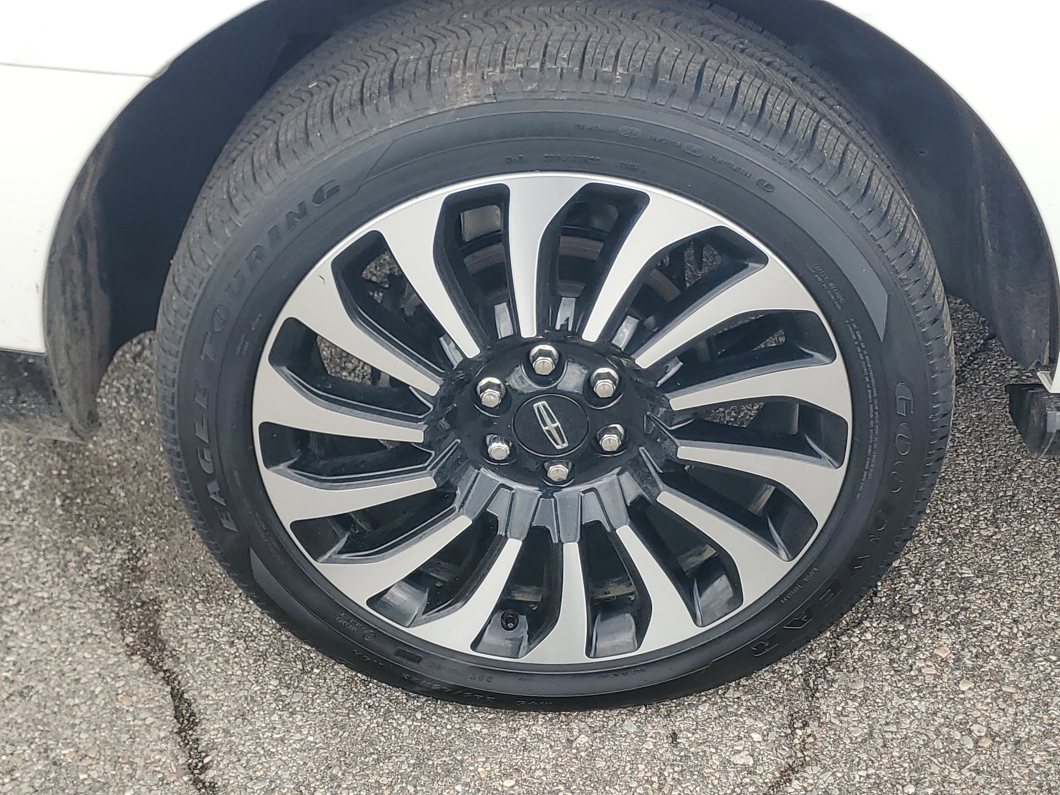 Certified 2024 Lincoln Navigator Black Label AWD/4WD image 7