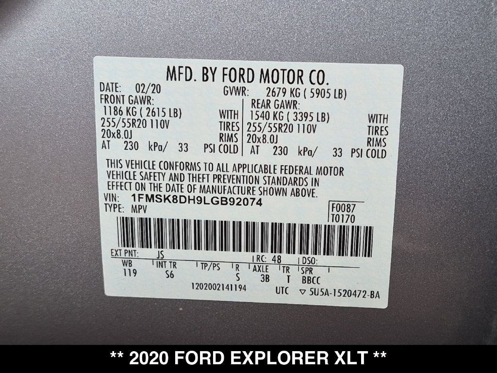 Used 2020 Ford Explorer XLT w/ Equipment Group 202A AWD/4WD image 30