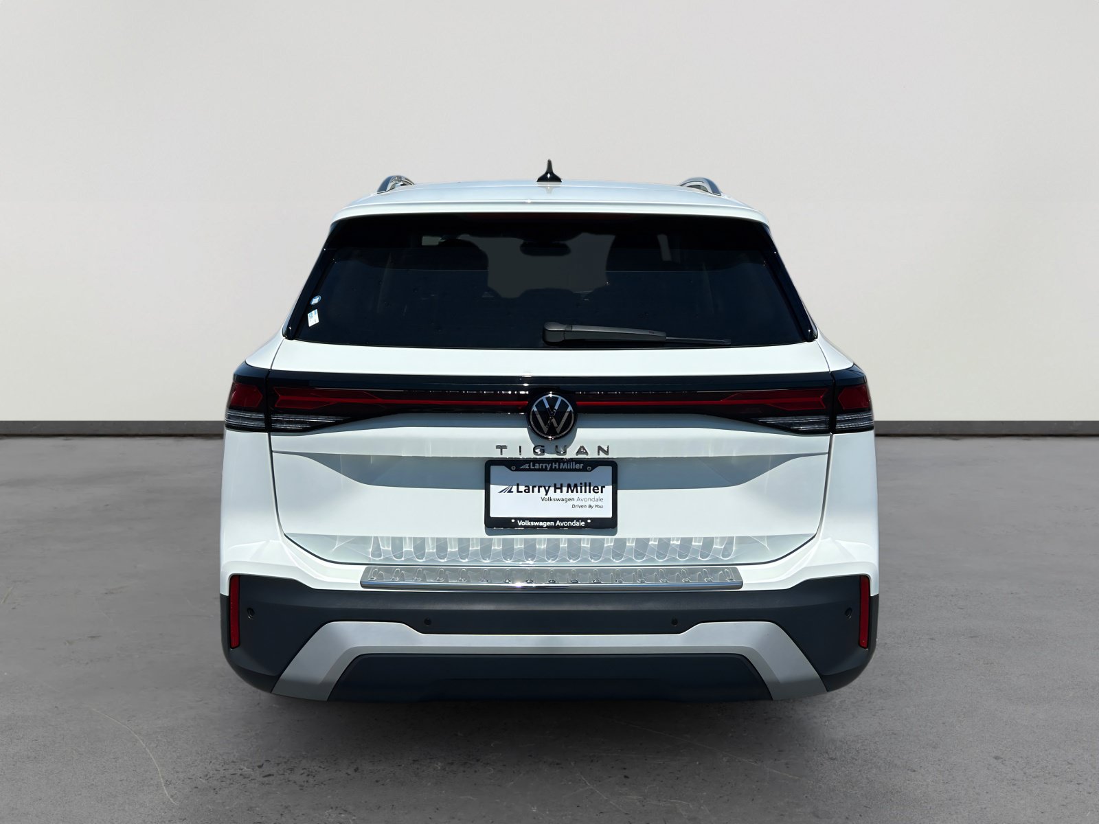 Certified 2026 Volkswagen Tiguan S FWD image 4