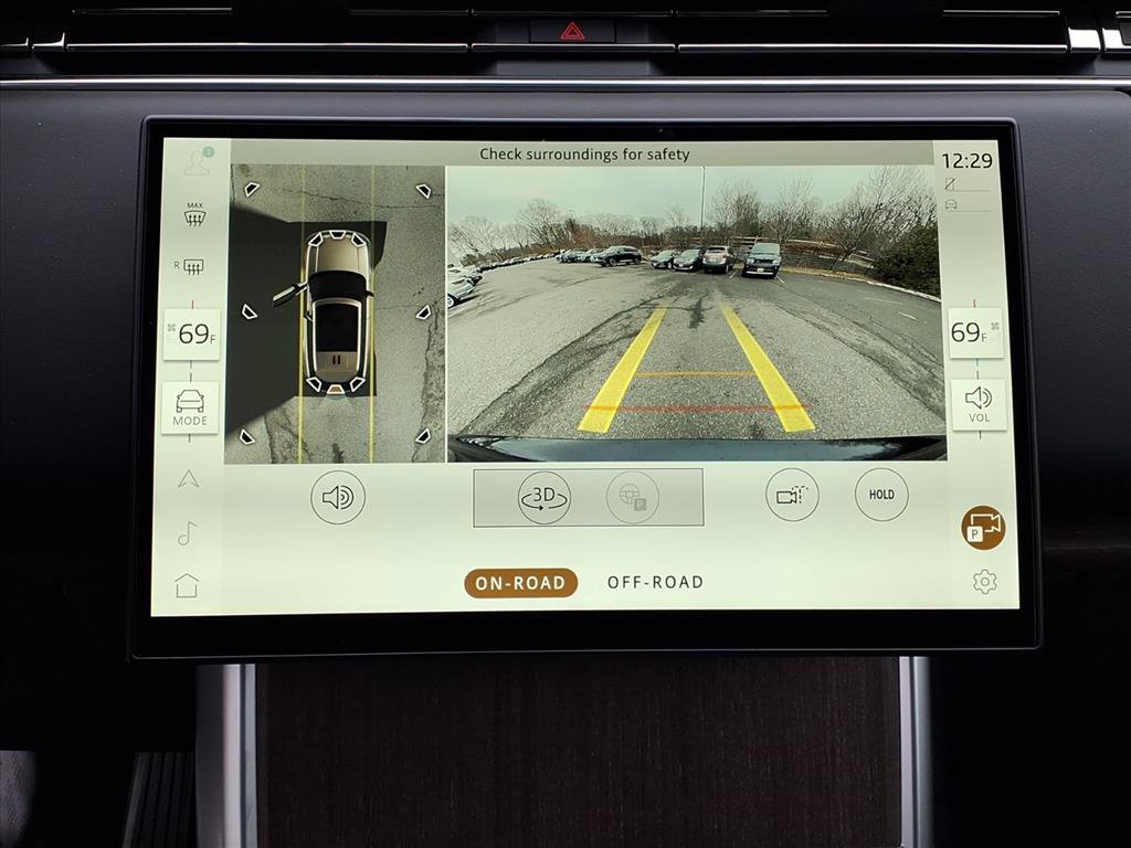 New 2026 Land Rover Range Rover SE image 14