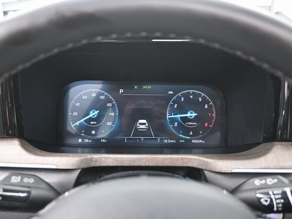 Used 2022 Kia Sorento SX Prestige image 11