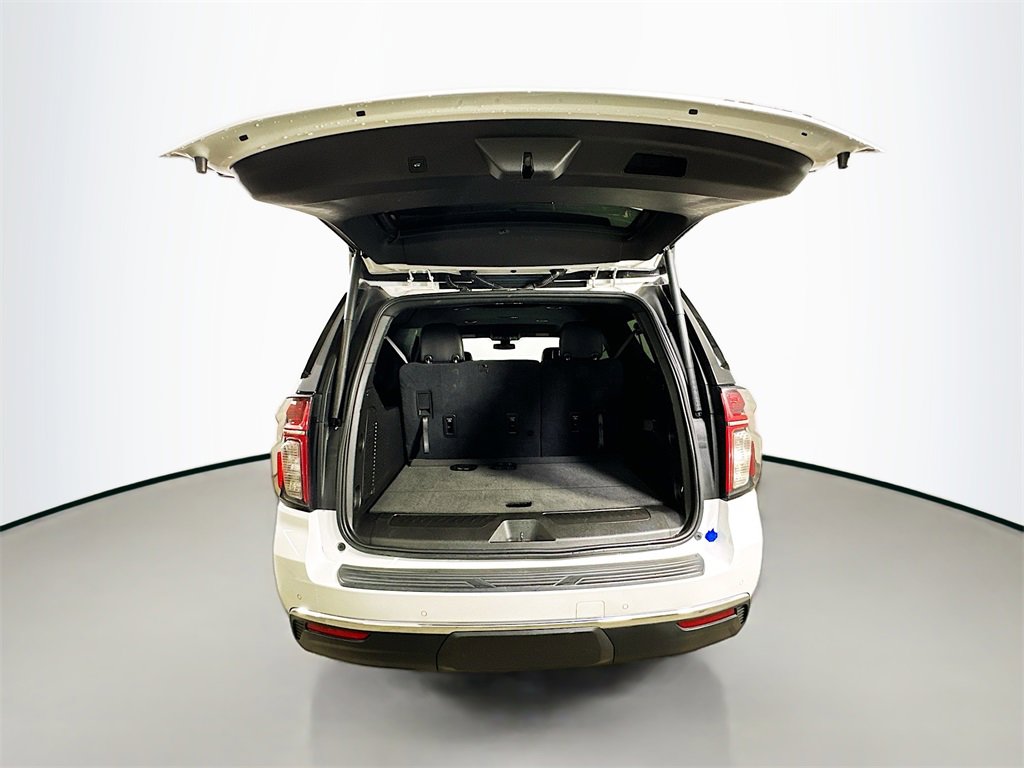 Used 2021 Chevrolet Suburban LT image 36