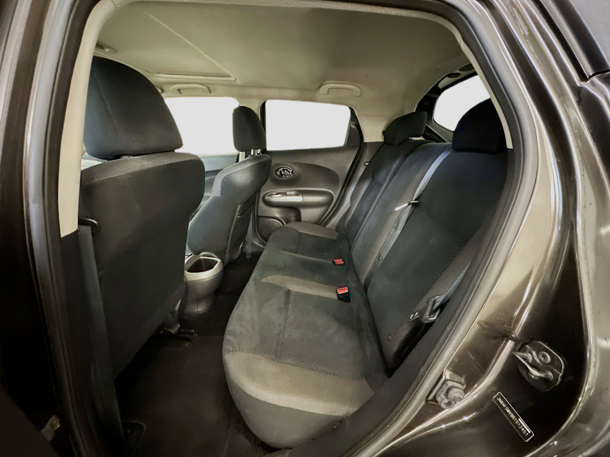 Used 2011 Nissan Juke SV AWD/4WD image 28