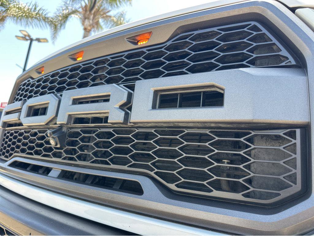 Used 2019 Ford F150 Raptor w/ Equipment Group 802A Luxury AWD/4WD image 48