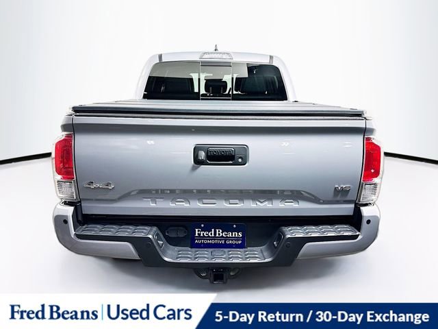 Used 2018 Toyota Tacoma Limited image 29
