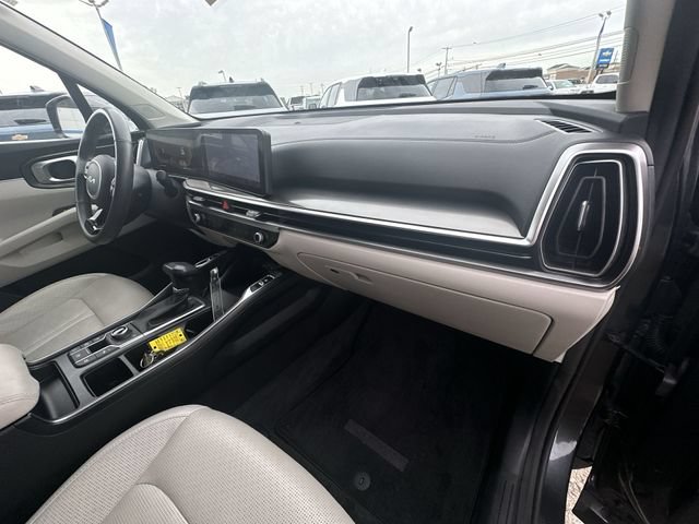 Used 2025 Kia Sorento S AWD/4WD image 31