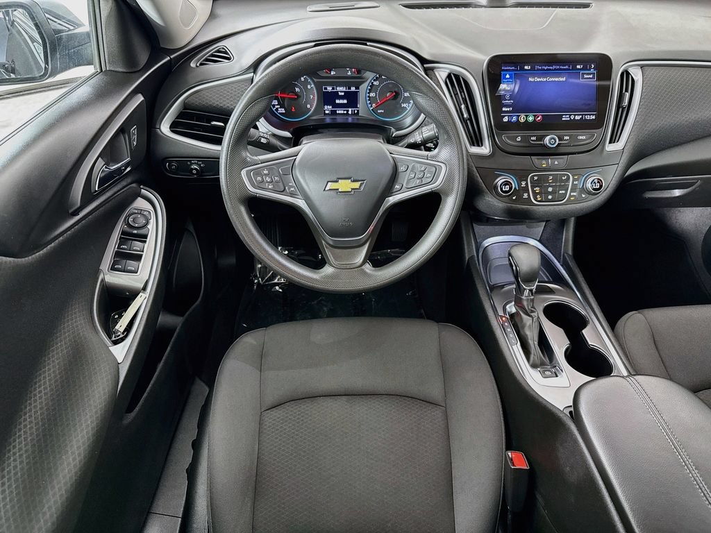 Used 2023 Chevrolet Malibu LT FWD image 24