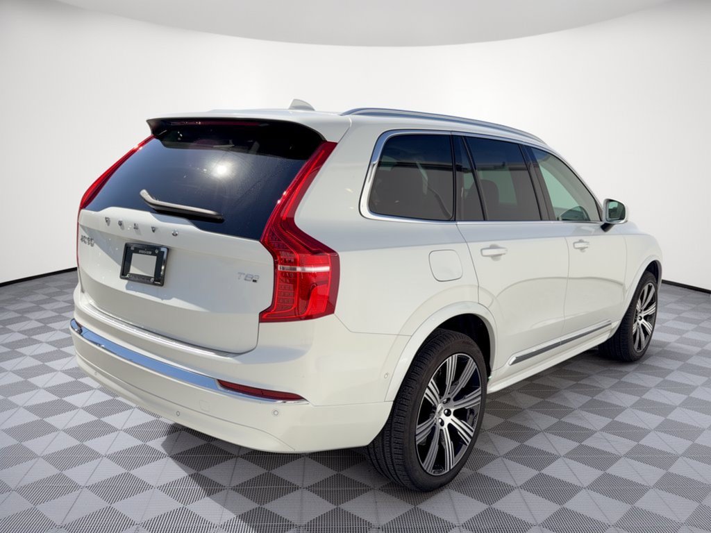 Certified 2025 Volvo XC90 T8 Ultra w/ Protection Package Premier AWD/4WD image 9