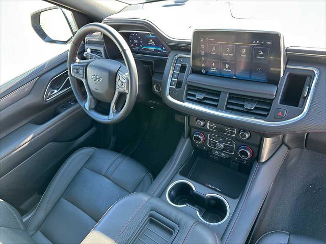 Used 2024 Chevrolet Suburban RST w/ Sport Performance Package image 12