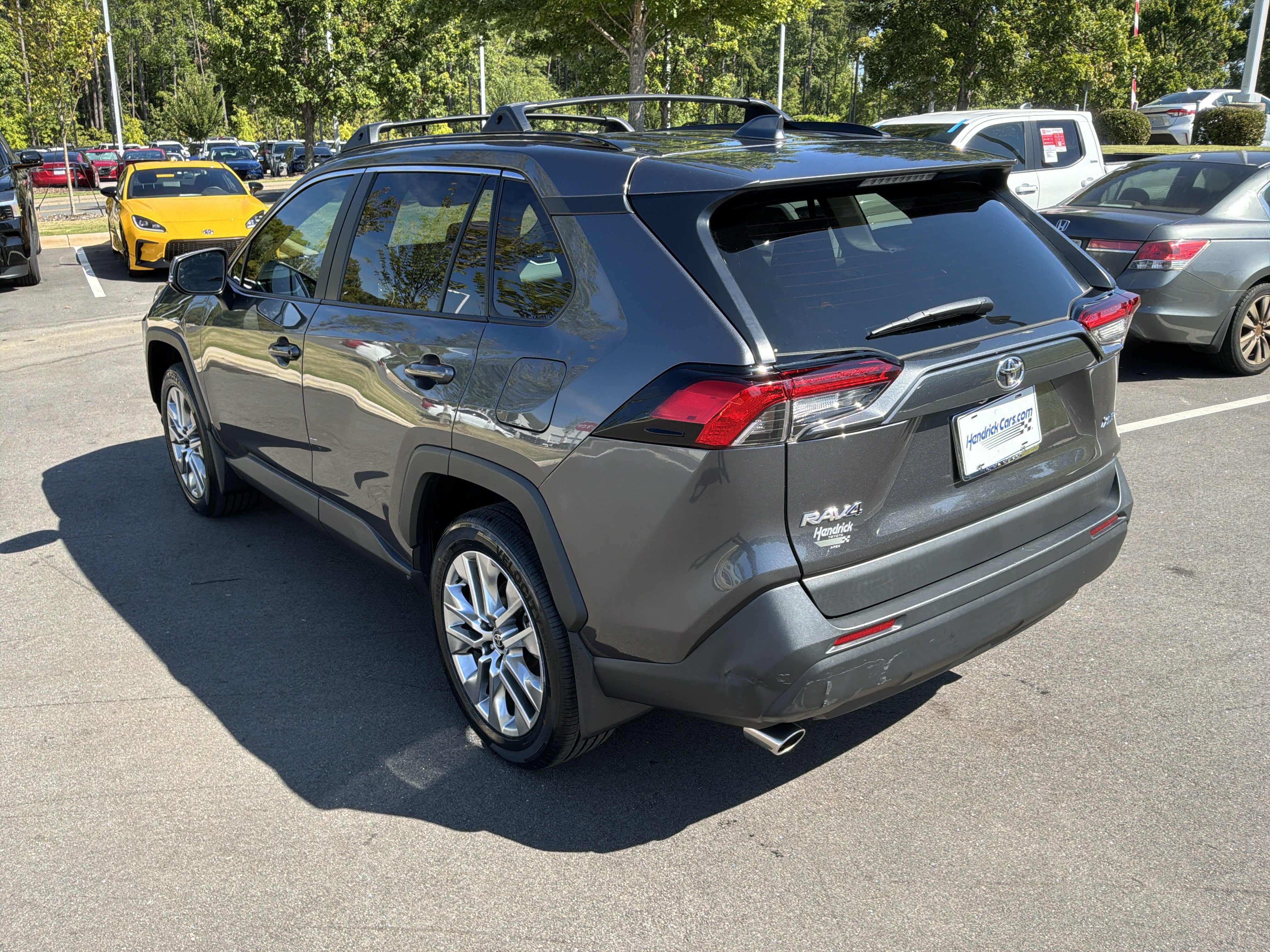 Used 2024 Toyota RAV4 XLE Premium FWD image 8
