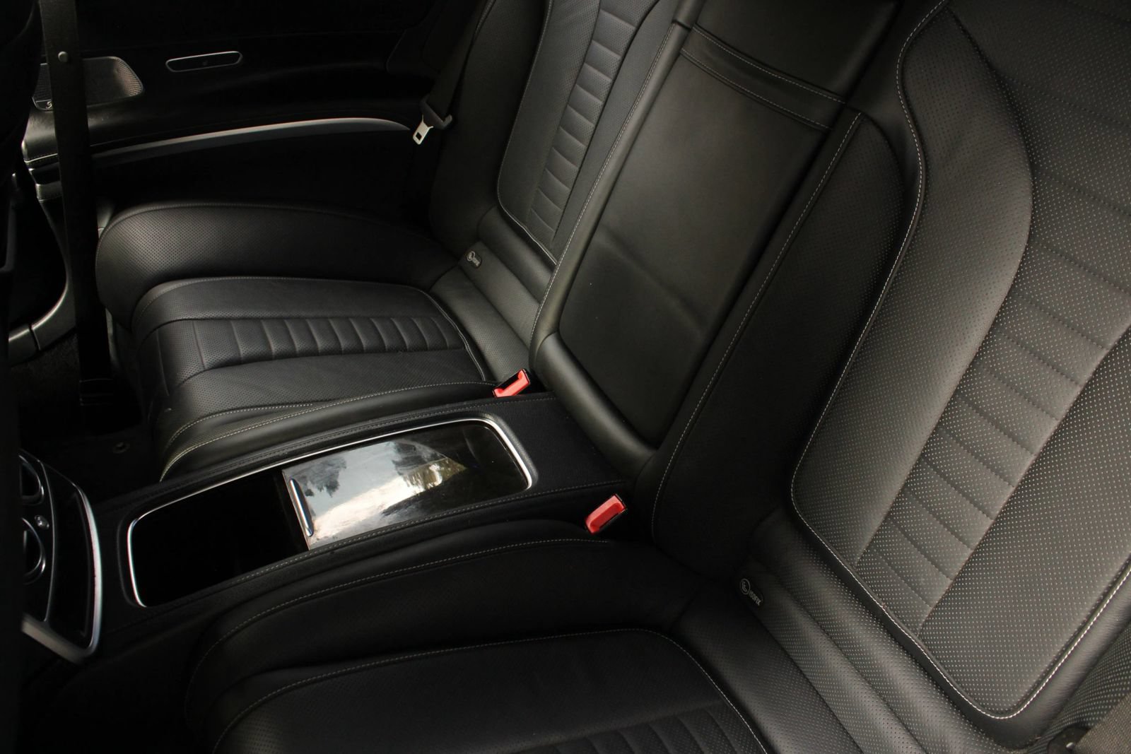 Used 2015 Mercedes-Benz S 550 4MATIC Coupe image 16