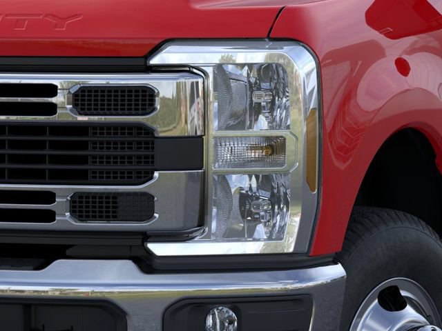 New 2026 Ford F350 XLT AWD/4WD image 18